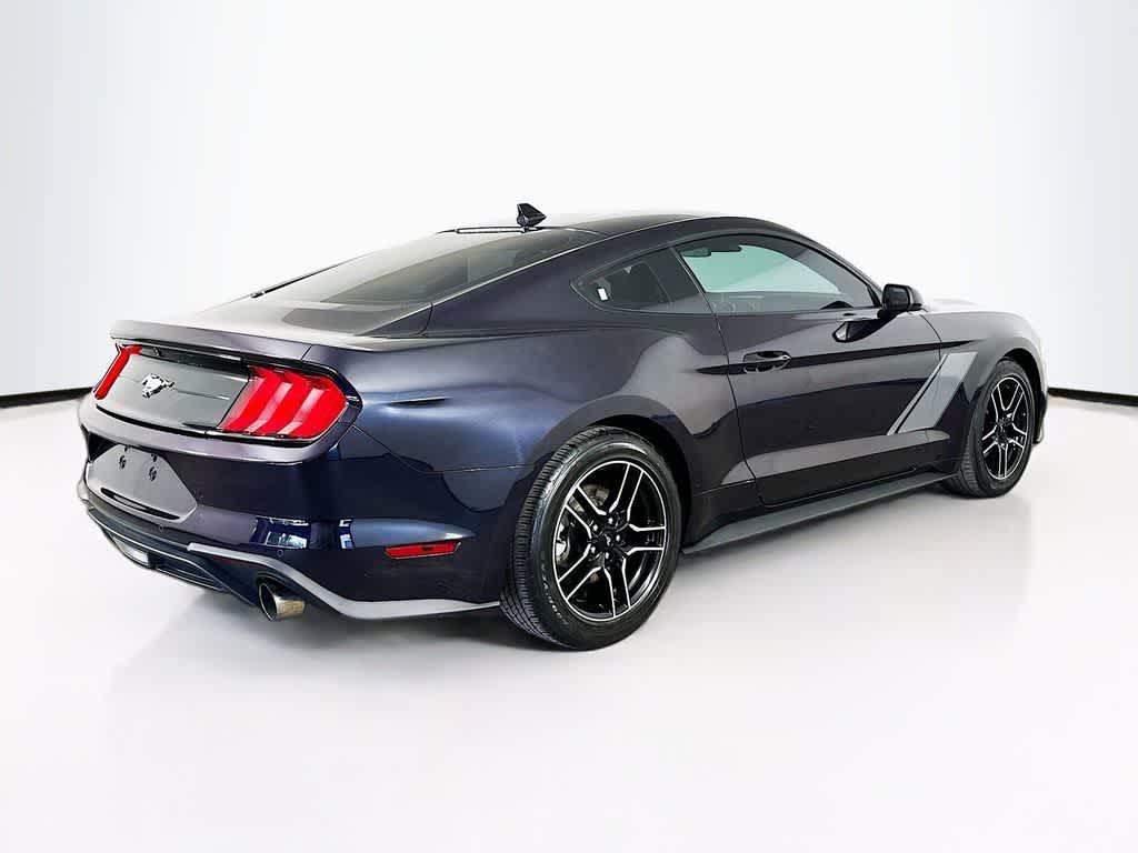 2022 Ford Mustang EcoBoost
