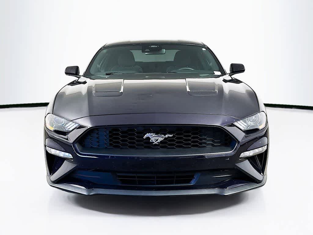 2022 Ford Mustang EcoBoost