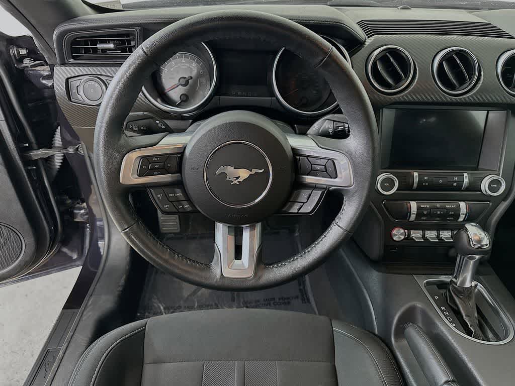 2022 Ford Mustang EcoBoost