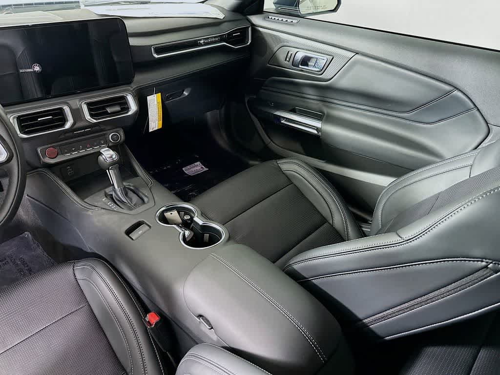 2025 Ford Mustang EcoBoost Premium