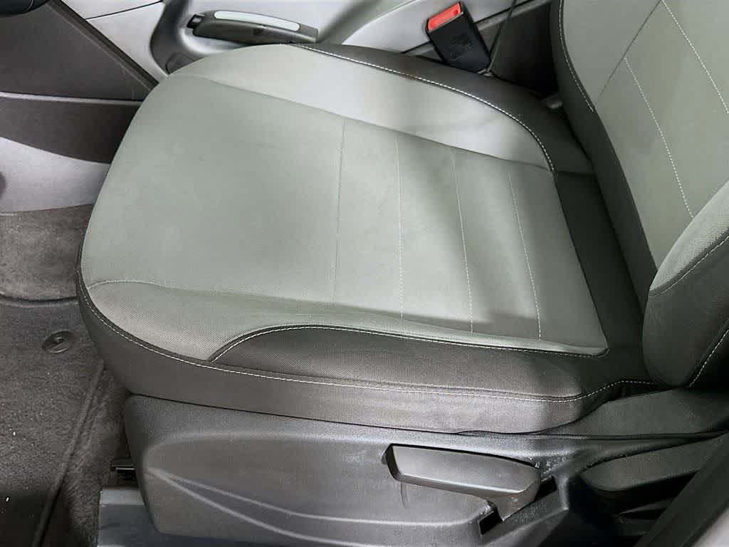 2013 Ford C-Max Hybrid SE