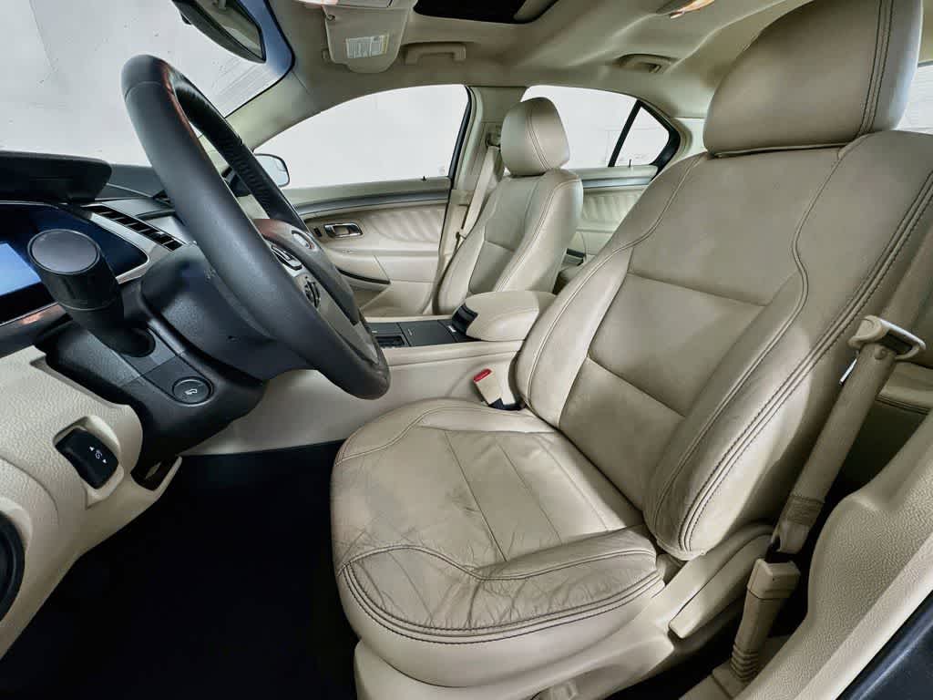 2015 Ford Taurus SEL