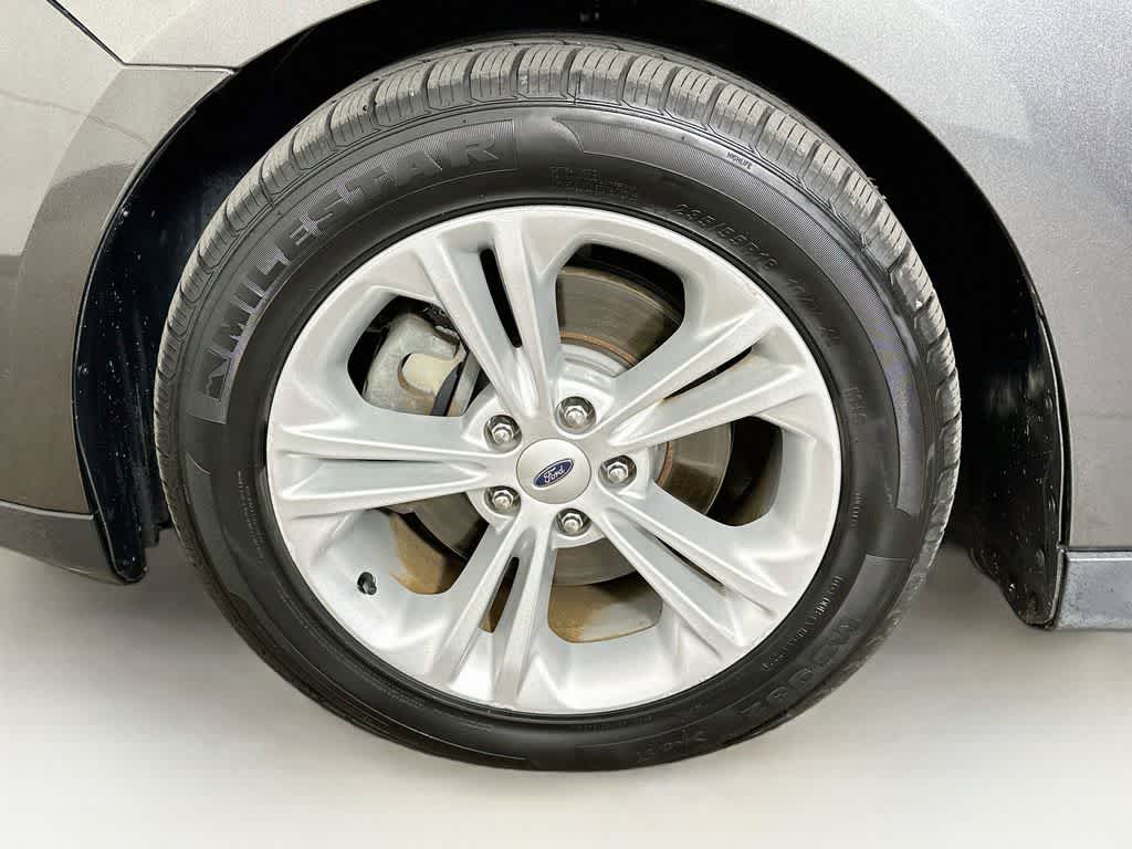 2015 Ford Taurus SEL