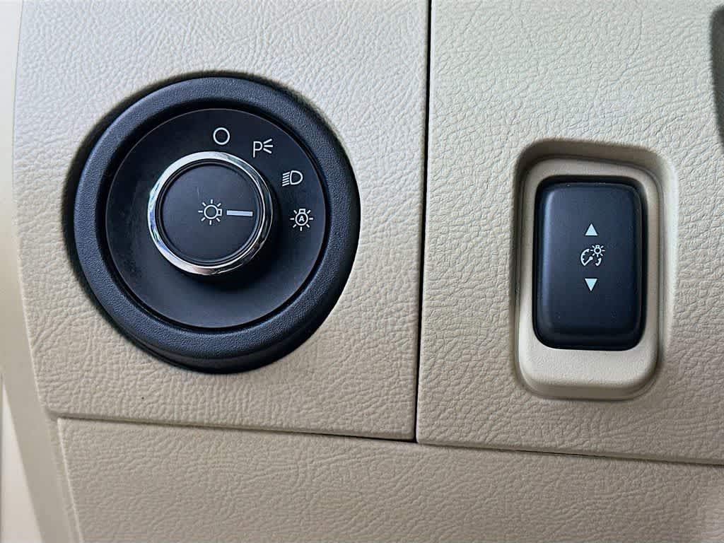 2014 Ford Taurus Limited