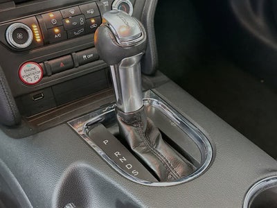 2017 Ford Mustang V6