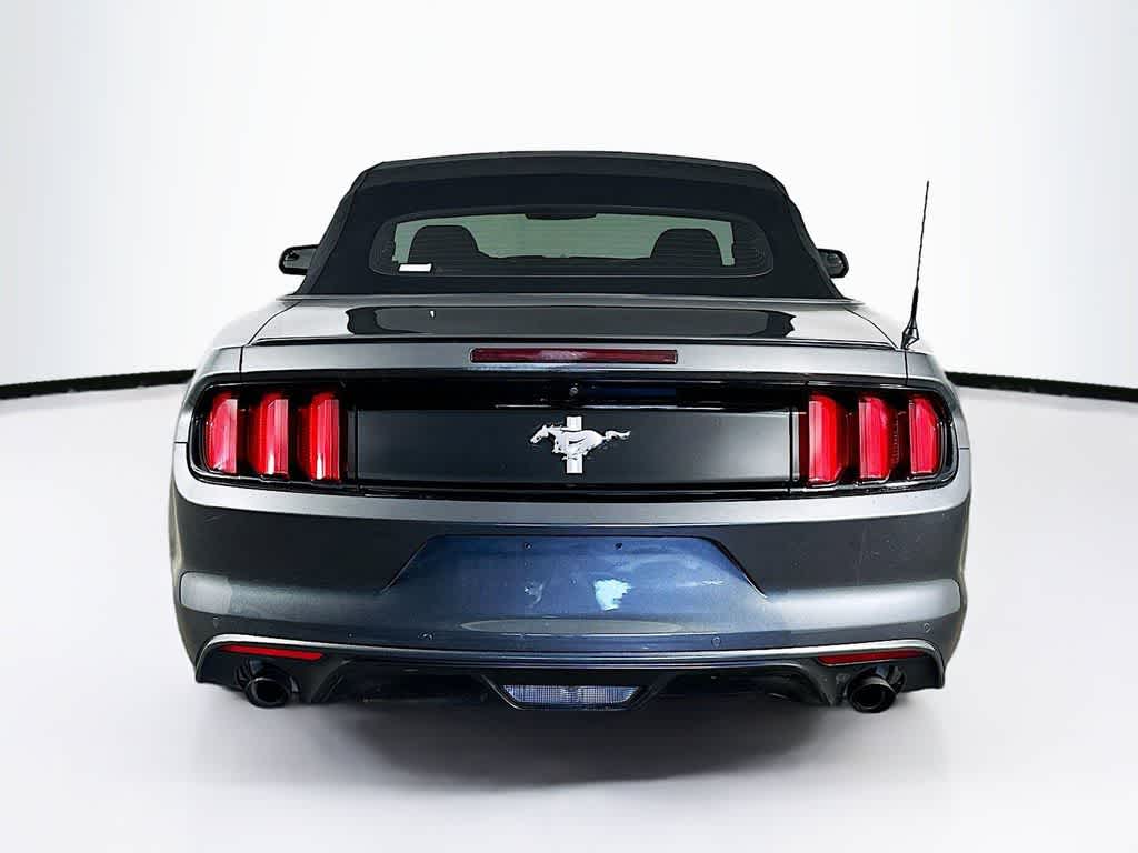 2017 Ford Mustang V6