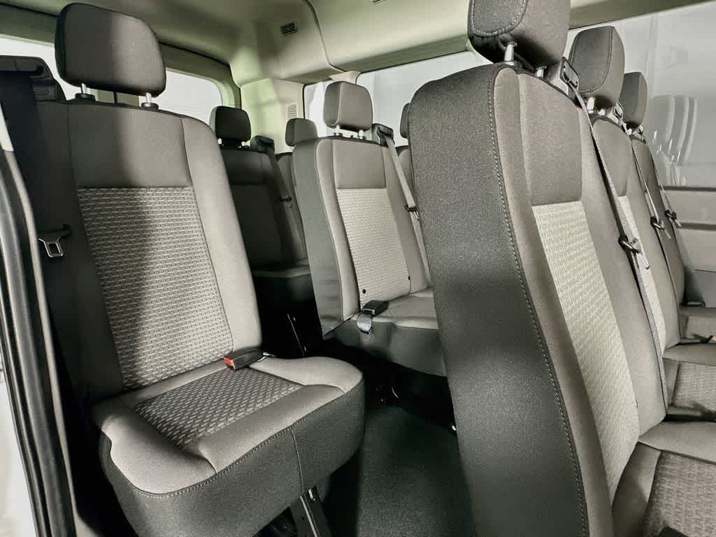 2026 Ford Transit Passenger Wagon XL