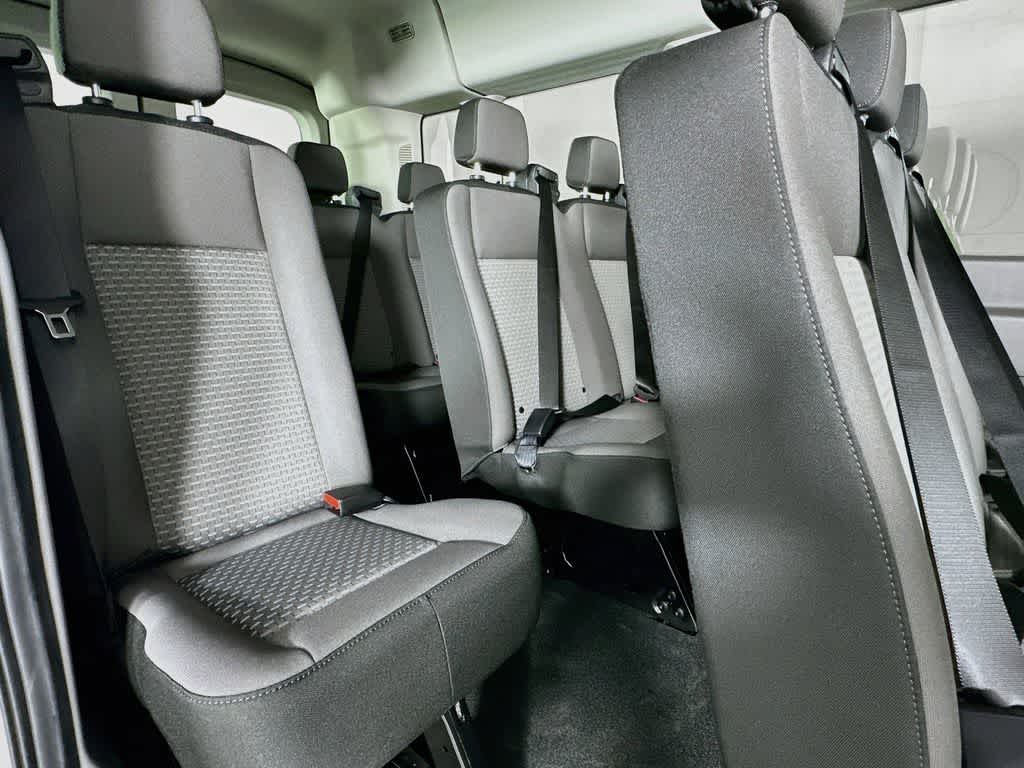 2026 Ford Transit Passenger Wagon XL