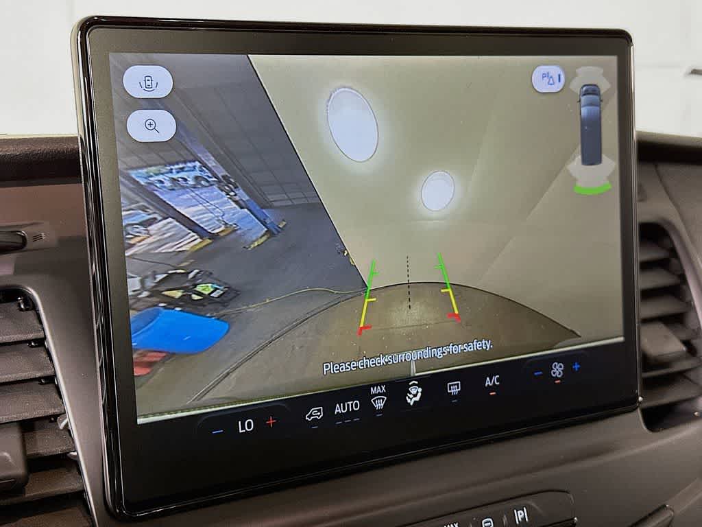 2026 Ford Transit Passenger Wagon XL