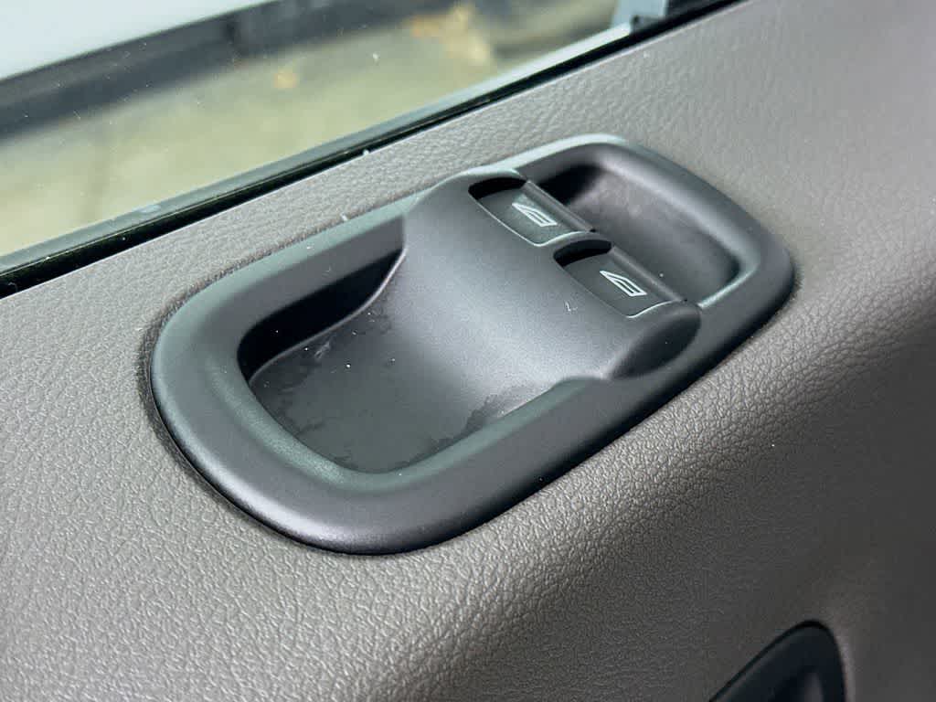 2026 Ford Transit Passenger Wagon XL