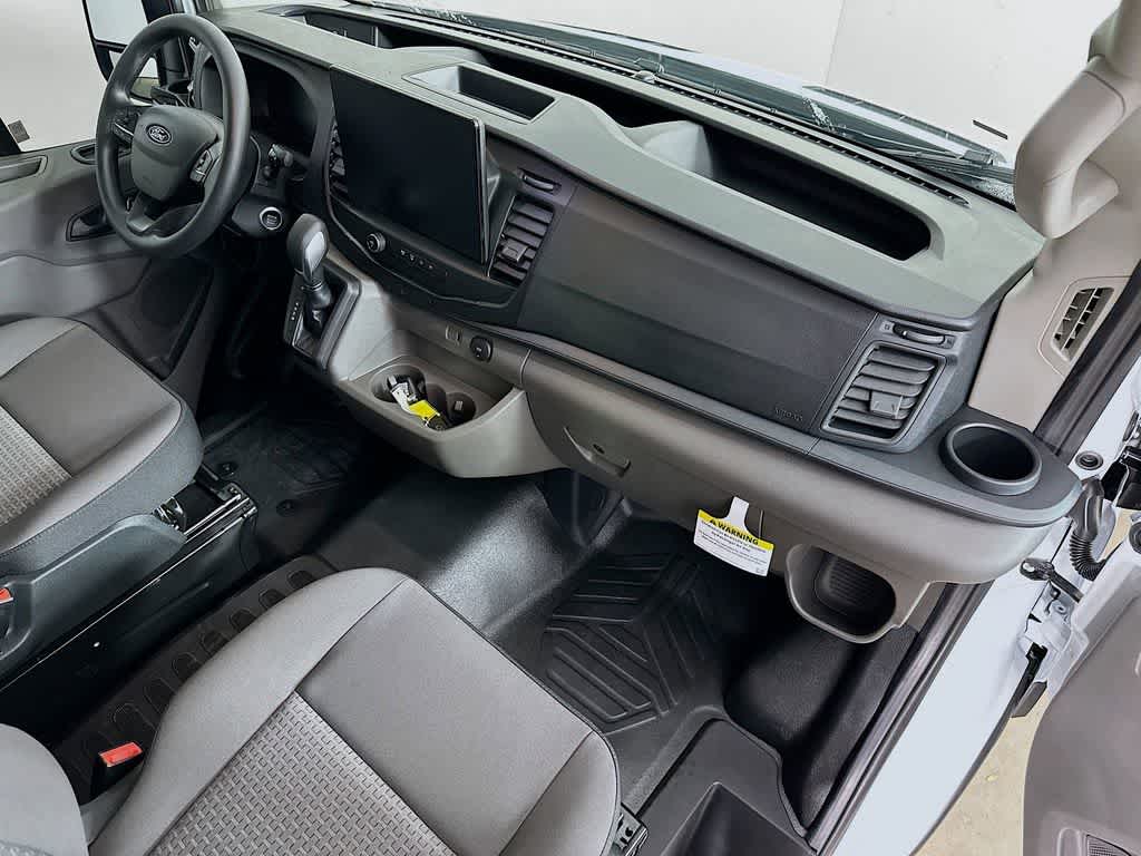 2026 Ford Transit Passenger Wagon XL