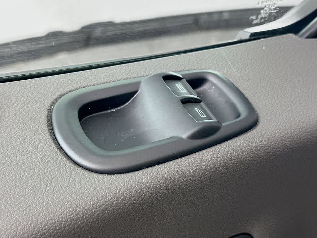 2026 Ford Transit Passenger Wagon XLT