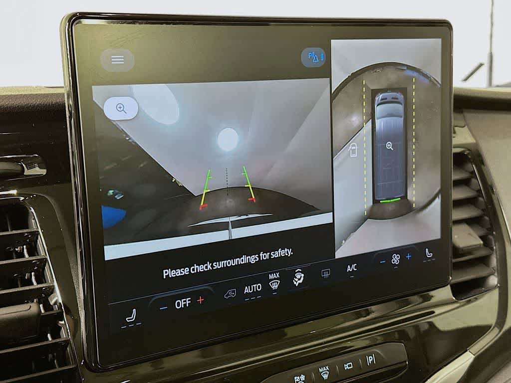 2026 Ford Transit Passenger Wagon XLT