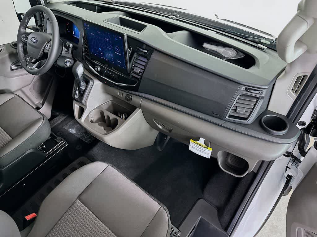 2026 Ford Transit Passenger Wagon XLT