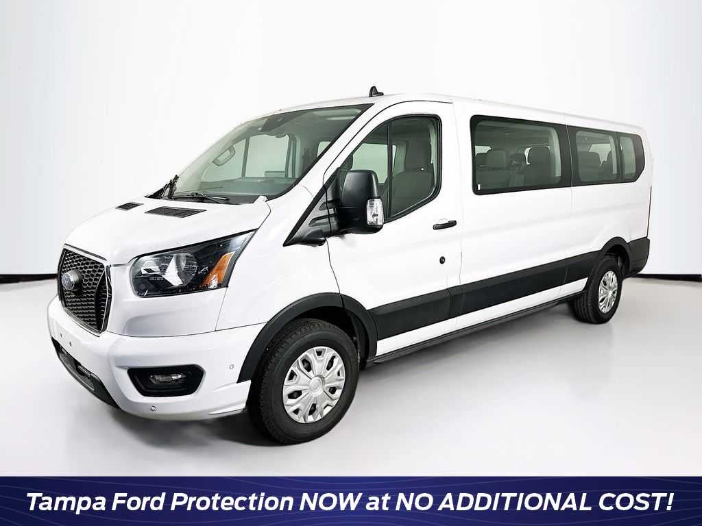 2023 Ford Transit Passenger XLT