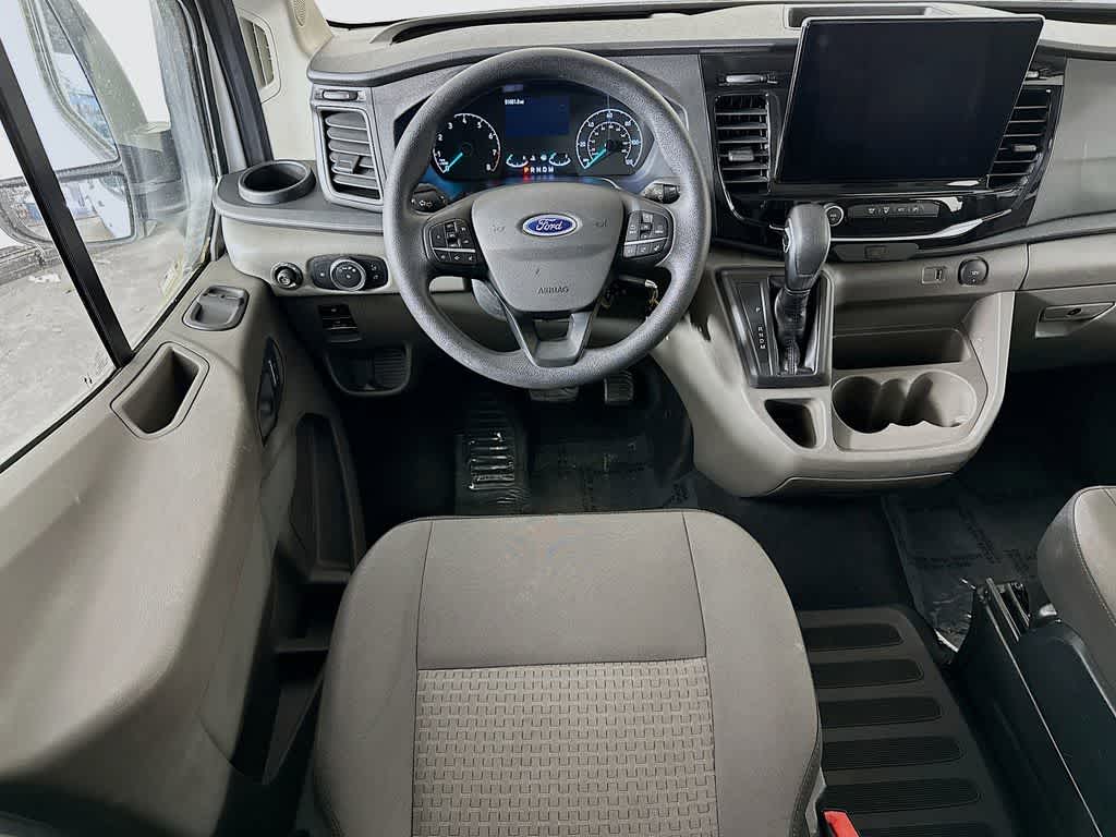 2023 Ford Transit Passenger XLT