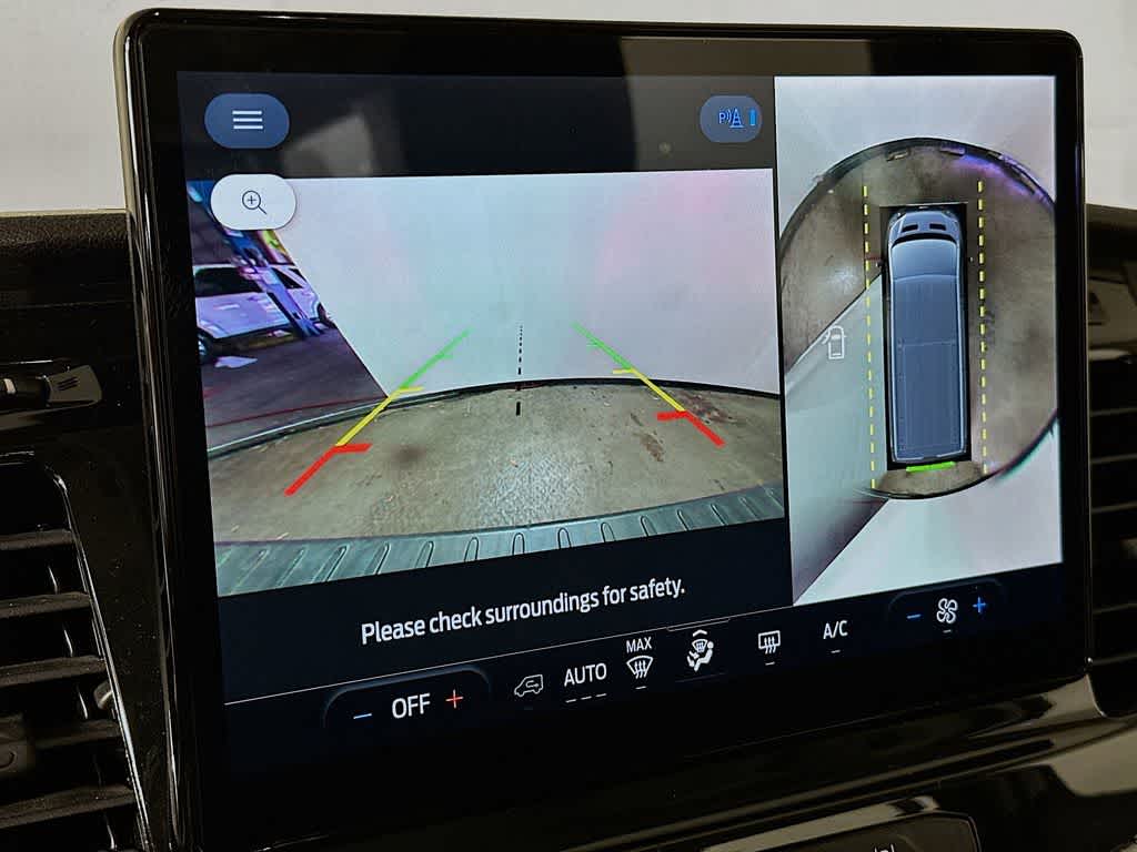 2023 Ford Transit Passenger XLT