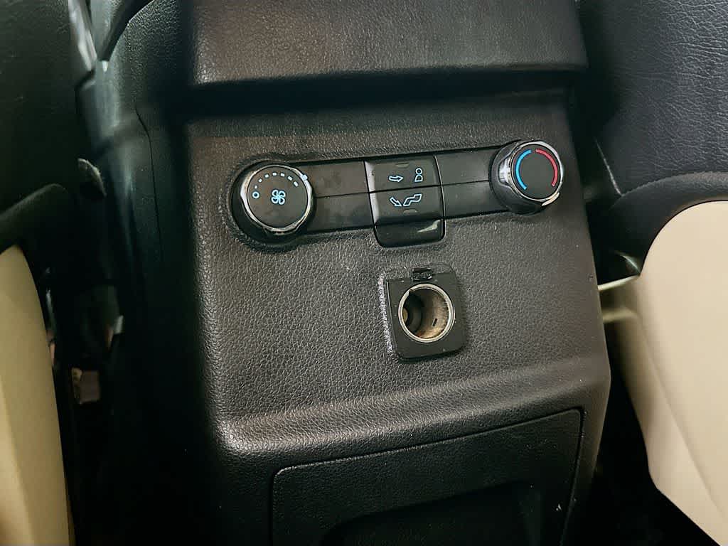 2017 Ford Explorer Base