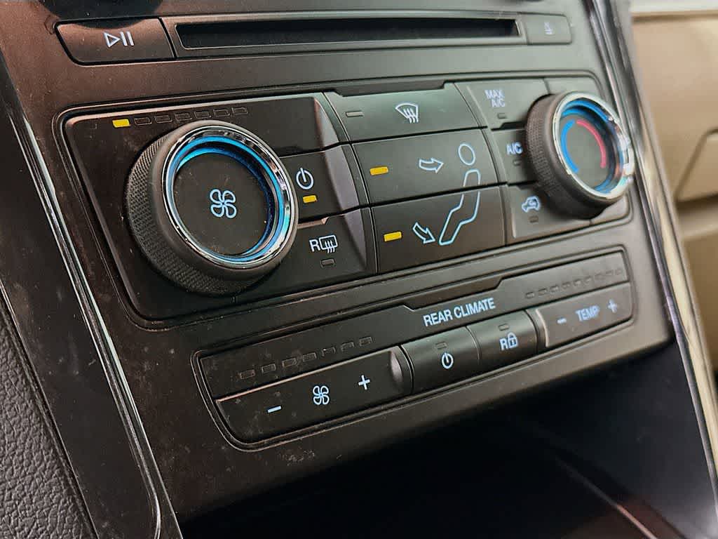 2017 Ford Explorer Base