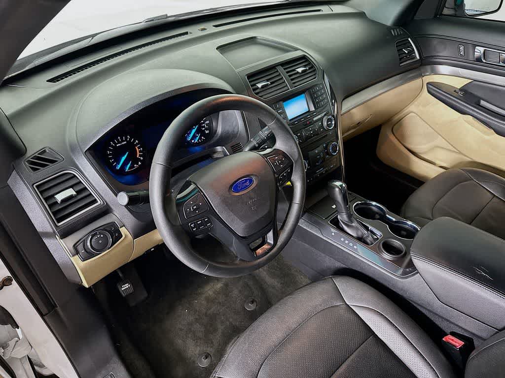 2017 Ford Explorer Base