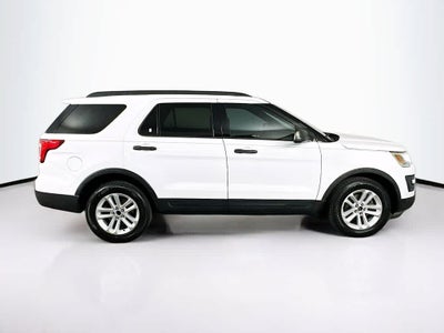 2017 Ford Explorer Base