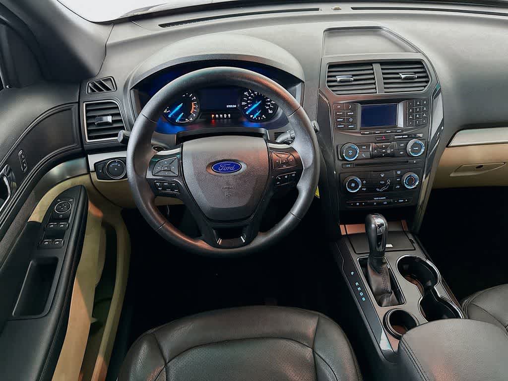 2017 Ford Explorer Base