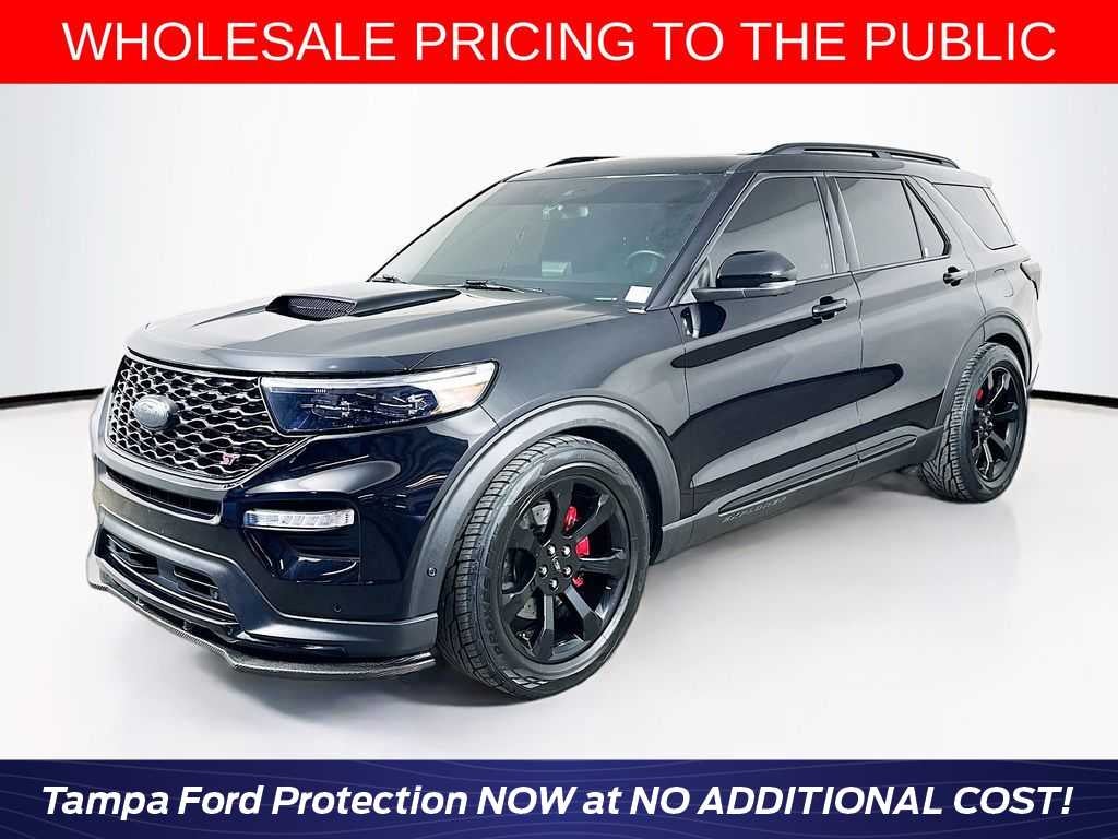 2021 Ford Explorer ST 4WD photo
