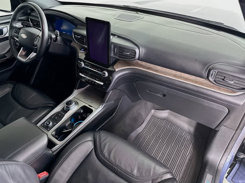 2021 Ford Explorer Platinum