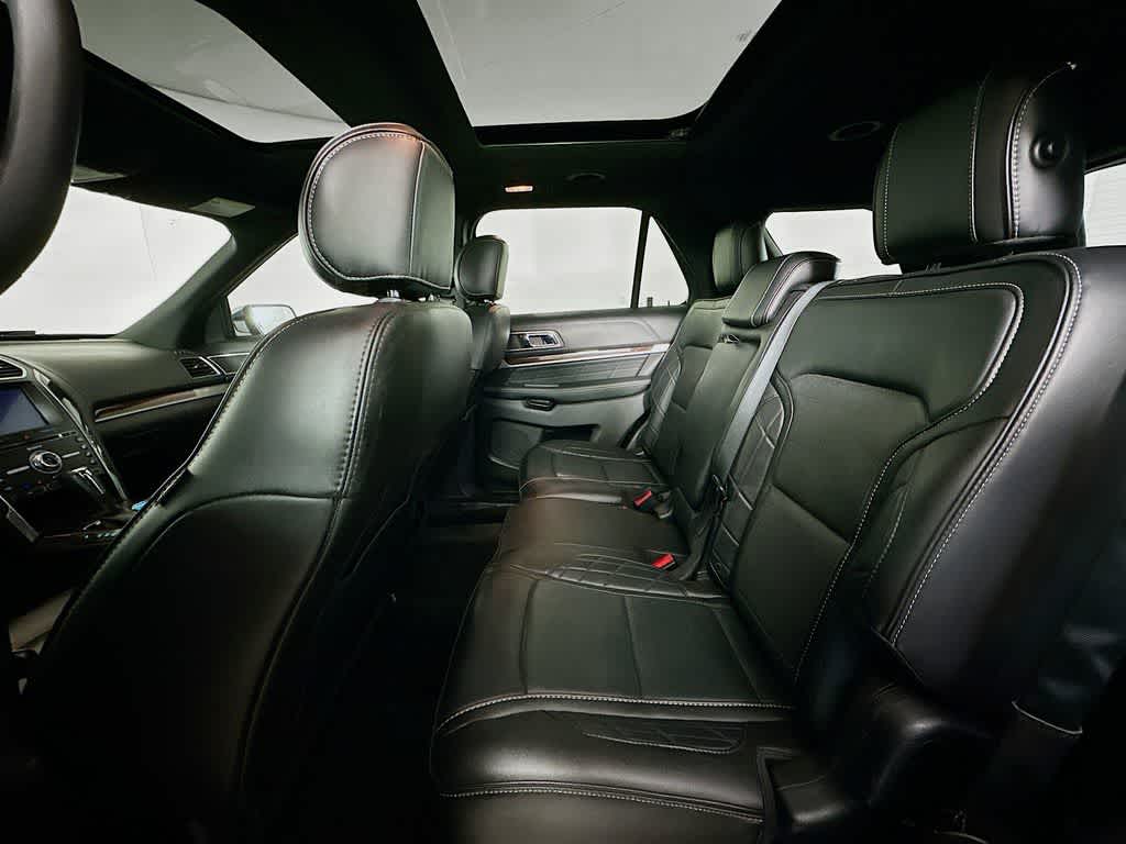 2017 Ford Explorer Platinum