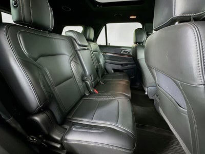 2017 Ford Explorer Platinum