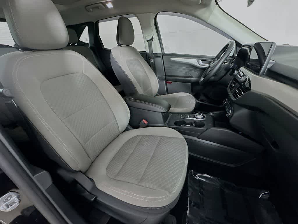 2021 Ford Escape SE Hybrid