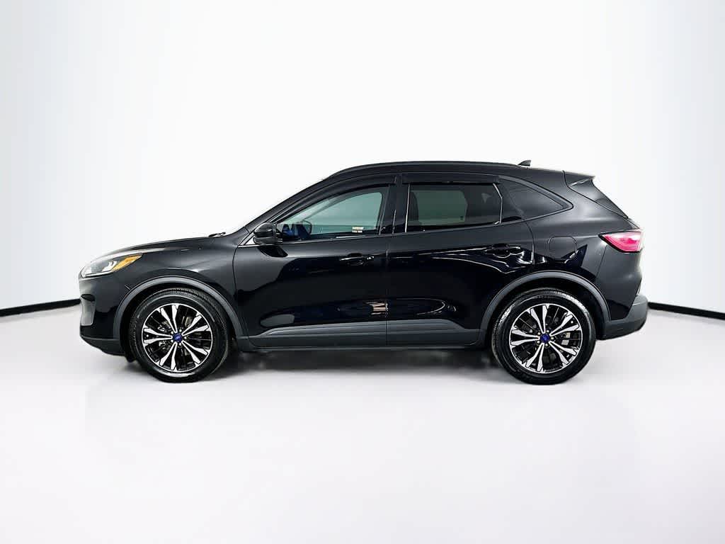 2021 Ford Escape SE Hybrid