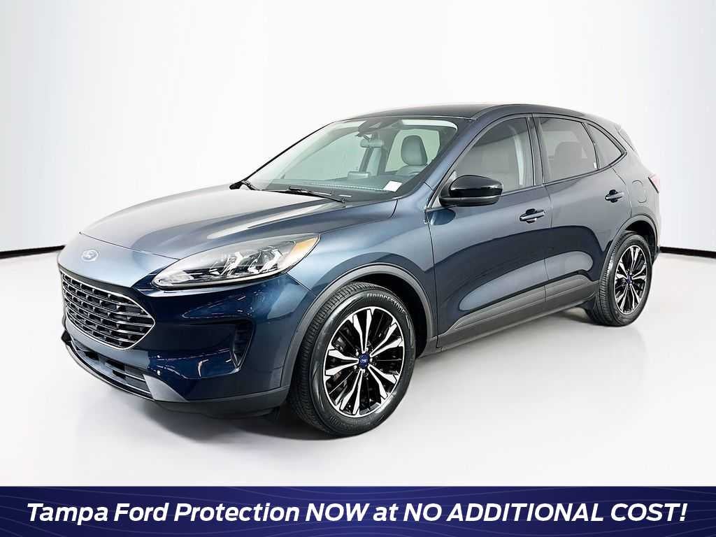 2022 Ford Escape SE