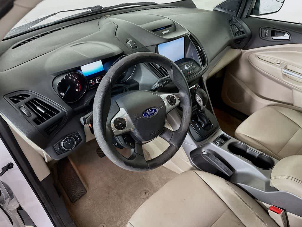 Used 2015 Ford Escape SE with VIN 1FMCU0GX2FUA68771 for sale in Tampa, FL