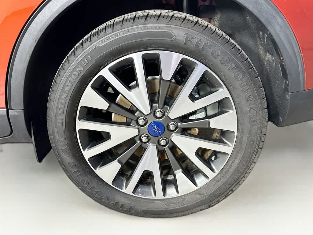 2020 Ford Escape Titanium