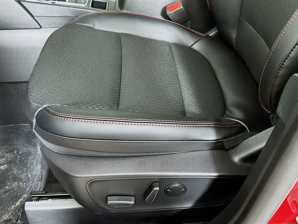 2026 Ford Escape ST-Line Select