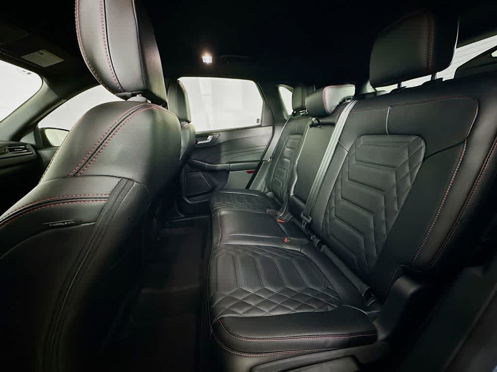 2024 Ford Escape ST-Line Elite