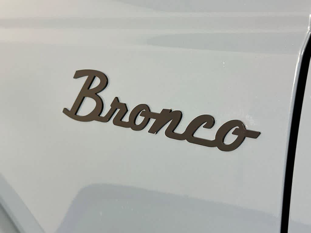 2023 Ford Bronco Outer Banks