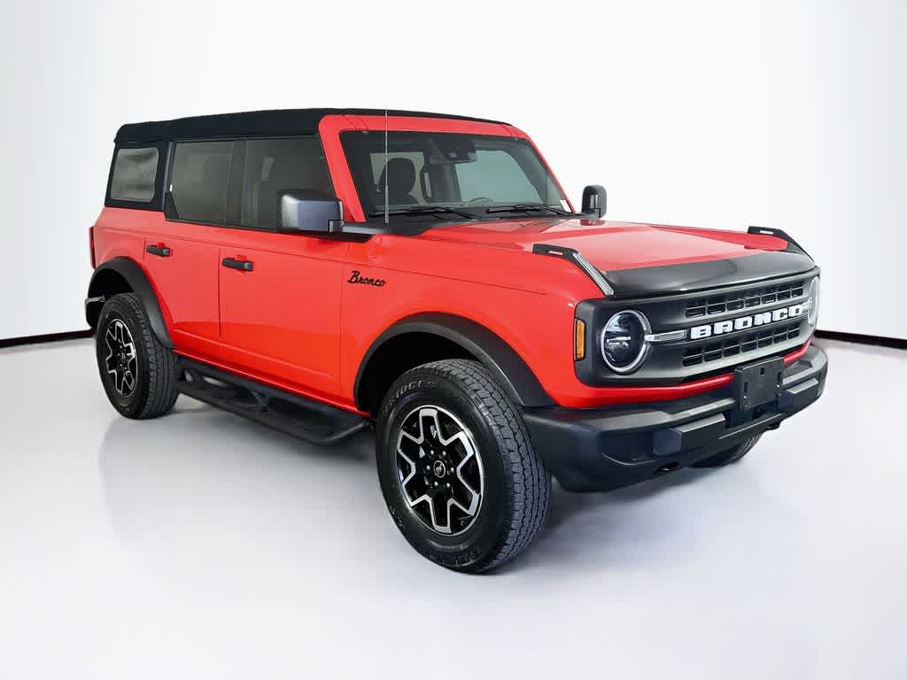 2023 Ford Bronco Base