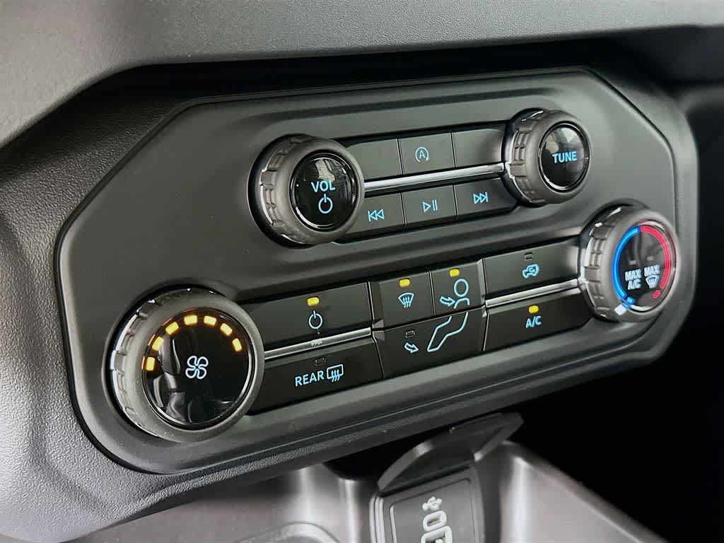 2026 Ford Bronco Base