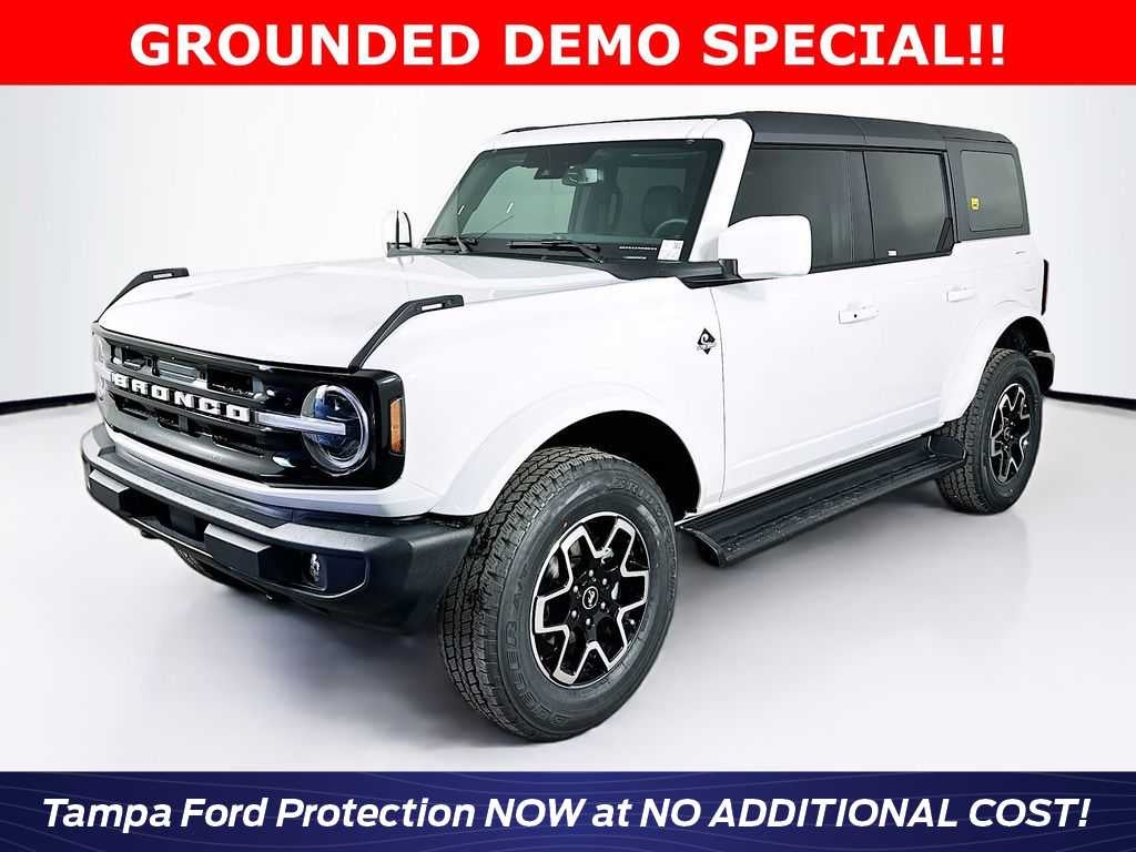2025 Ford Bronco Outer Banks