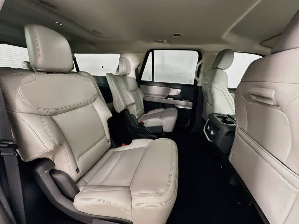 2027 Ford Expedition Max Active