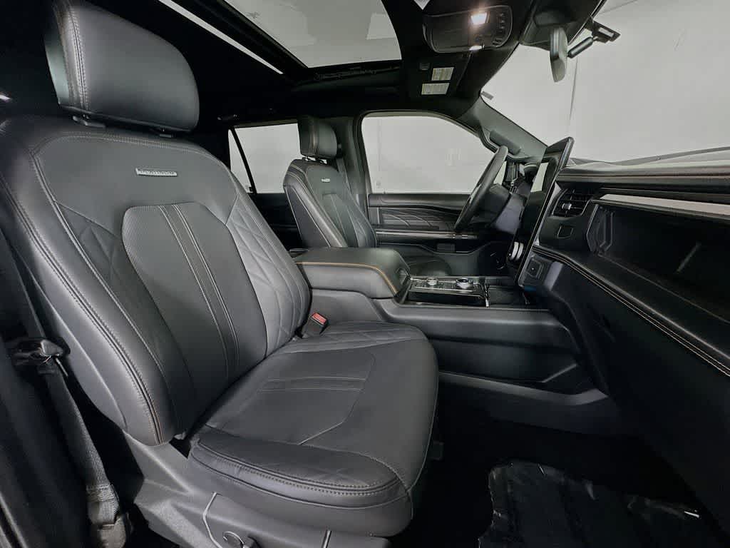 2022 Ford Expedition Max Platinum