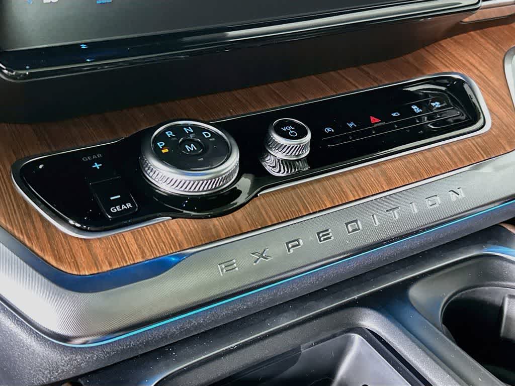 2027 Ford Expedition Max King Ranch