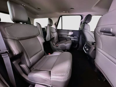 2027 Ford Expedition Active
