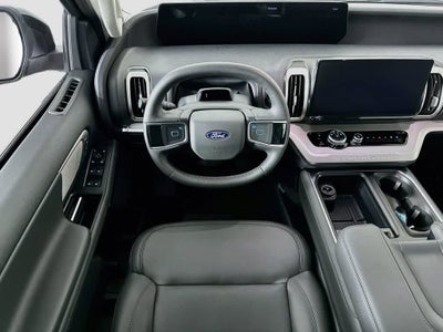 2027 Ford Expedition Active