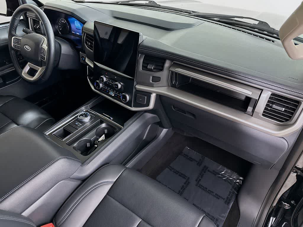 2023 Ford Expedition XLT