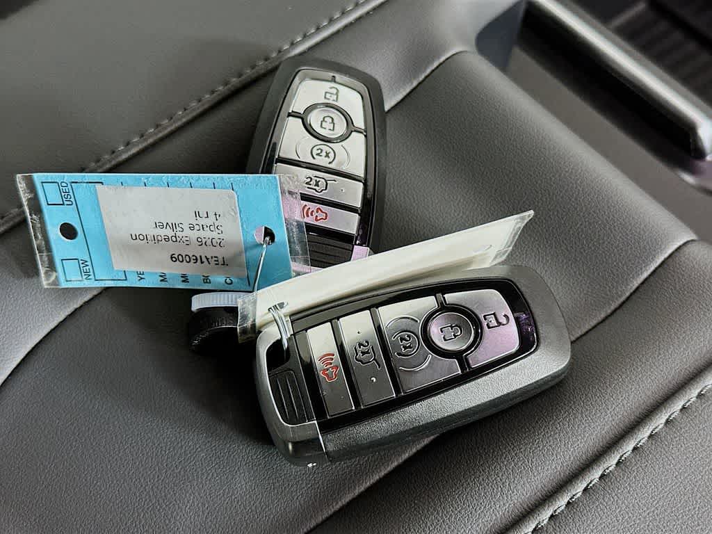 2026 Ford Expedition Active