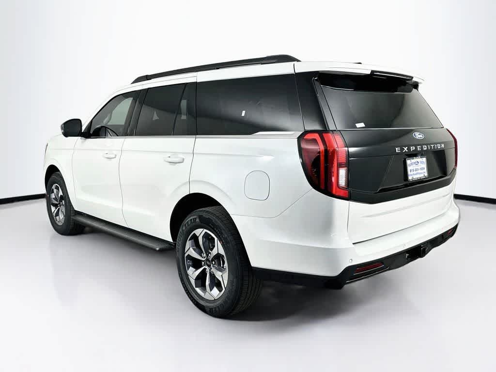 2027 Ford Expedition Active