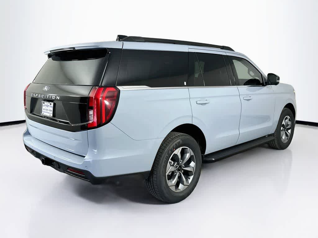 2027 Ford Expedition Active